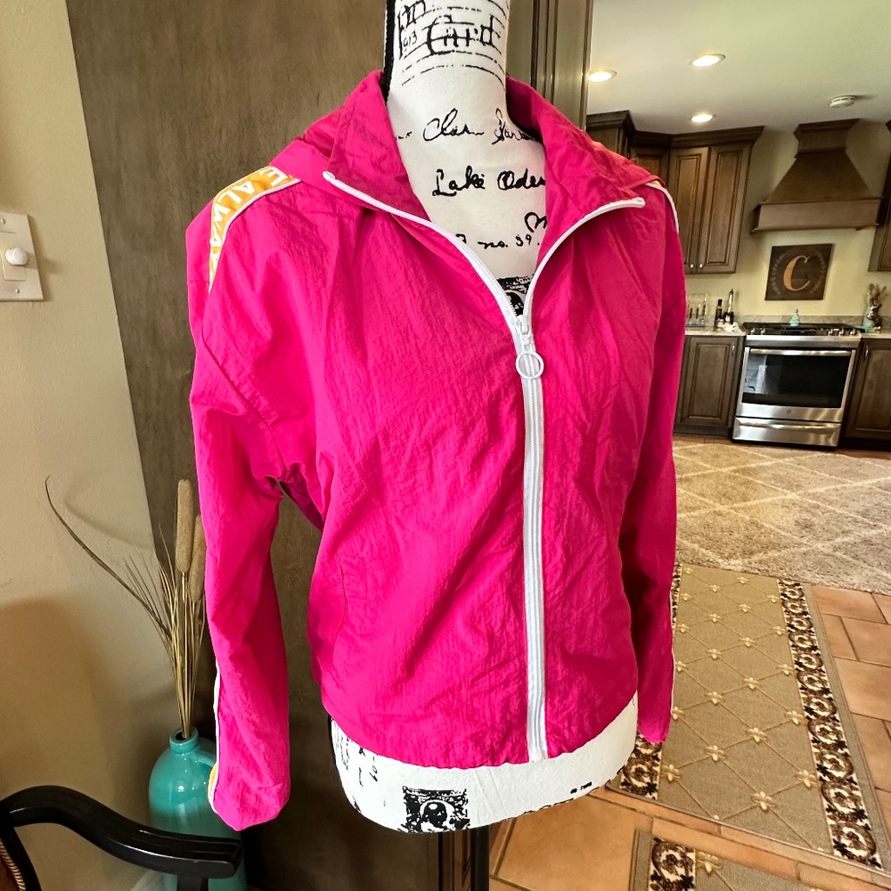 LOVE always Wins! Pink Jacket drawstring bottom & hood- Excellent Condition!!